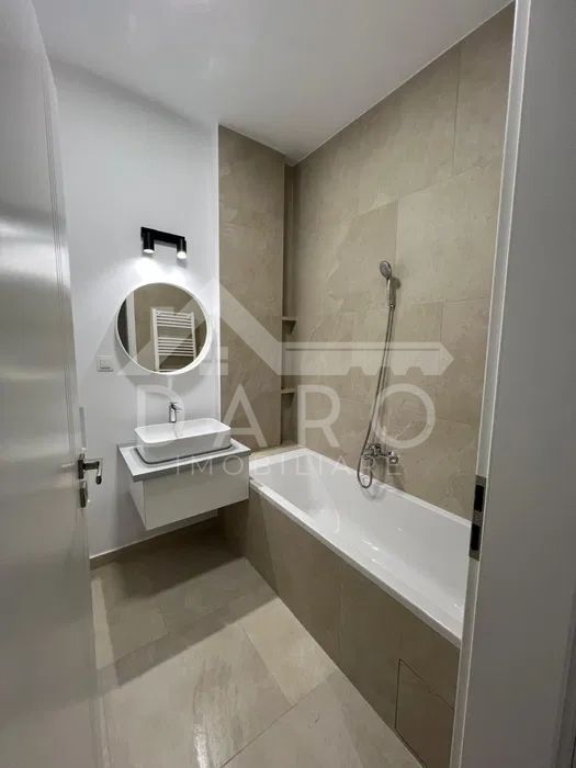 🏡 Apartament de închiriat – 2 camere | Zonă centrală | Parcare - Poză 2