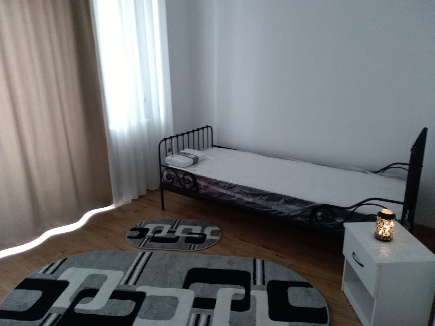 Inchirere apartament Știrbei Vodă, 3 camere decomandat - Poză 5