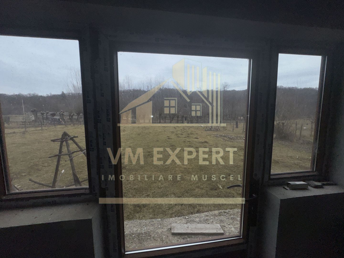 VILA 7 CAMERE TEREN 1654 MP BUGHEA DE JOS ARGES - Poză 36