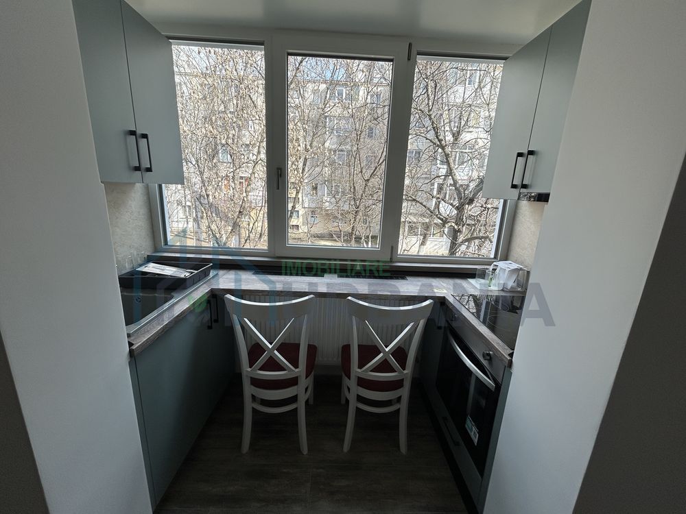 Apartament cu 2 camere, renovat, în zona Piața Alexandru cel Bun - Poză 2