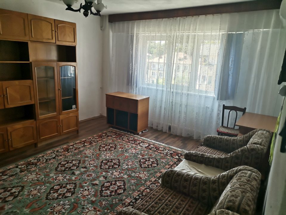 Inchiriere garsoniera decomandata, Frati Golesti, zona Mc Donalds - Poză 4