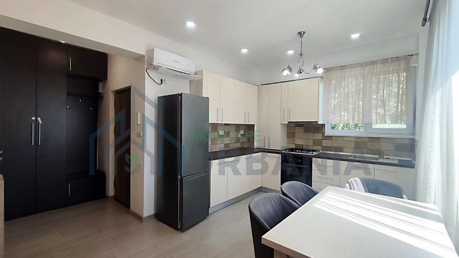 Apartament 3 camere, etaj 1, bloc 2019, loc parcare, zona Bucsinescu - Vasile Lupu, Iași - Poză 2
