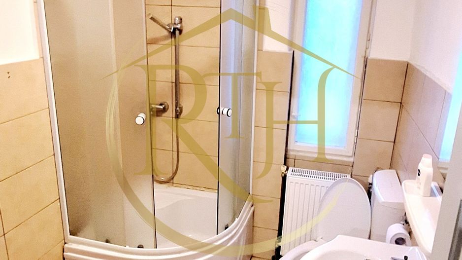 Oferim spre inchiriere, apartament cu 3 camere, aproape de Centrul Orasului - Poză 12