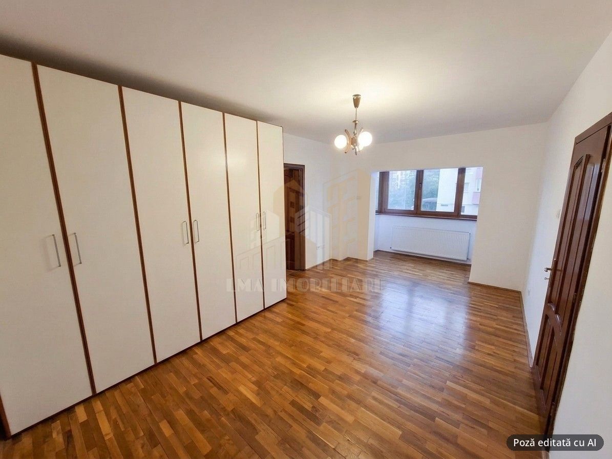 Apartament 4 camere Triaj Brasov - Poză 12