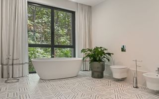 Vila superba la liziera padurii | Iancu Nicolae | Brtitish School | - Schiță 21