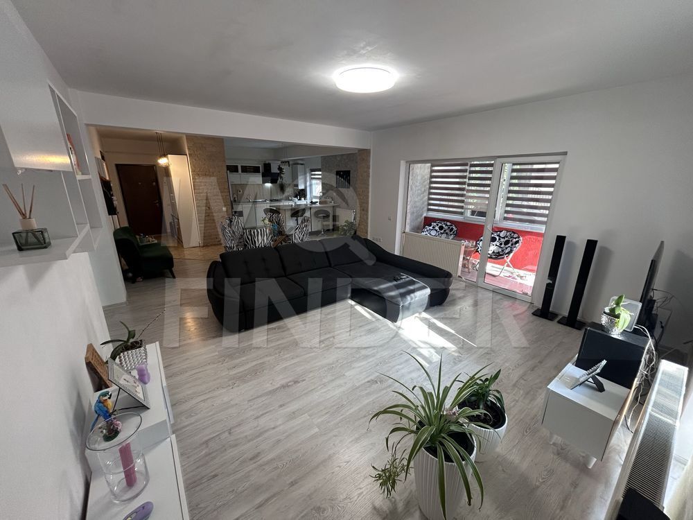 Apartament 3 camere,  Buna Ziua, etaj 1,parcare  cu bariera, 98 mp - Poză 1