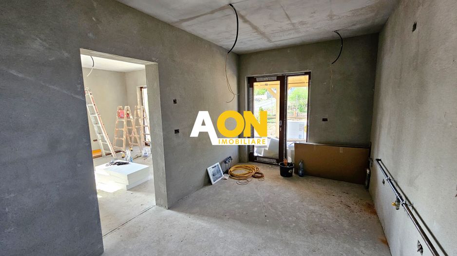 Casa la gri ( semifinisata ), 4 camere, 668 mp teren, com. Ciugud - Poză 8