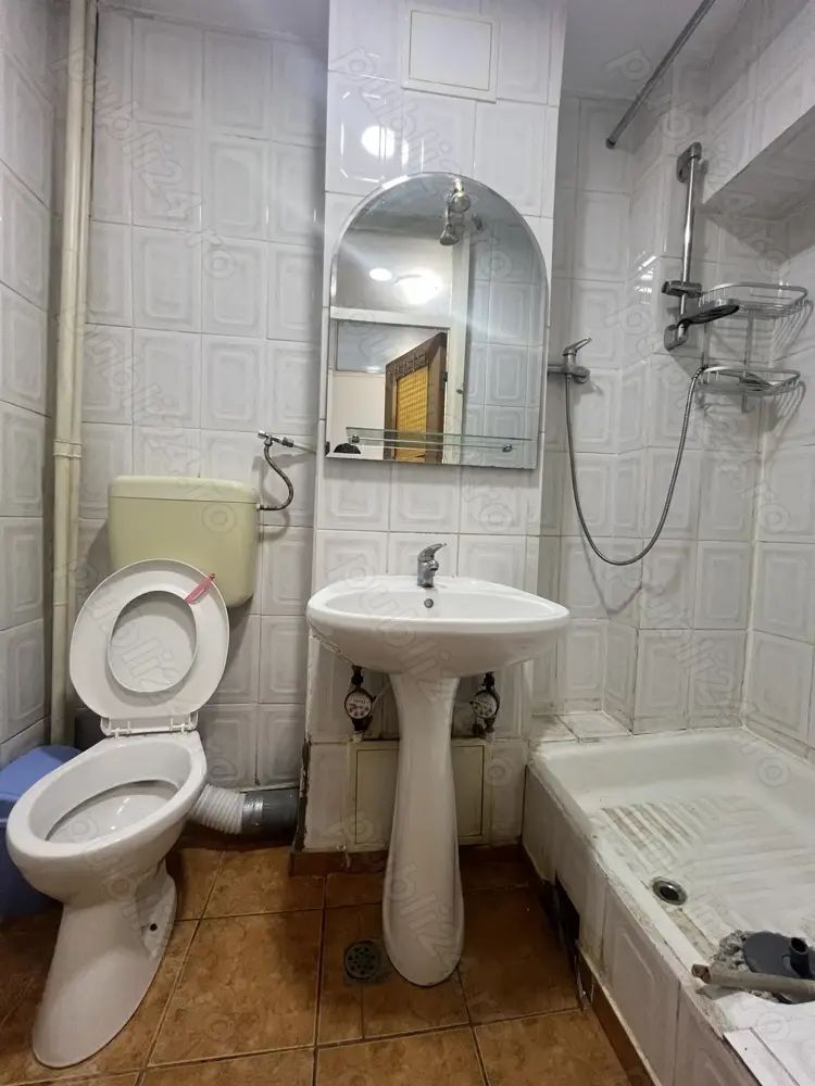 De inchiriat apartament 4 camere in zona Plumbuita - Poză 6