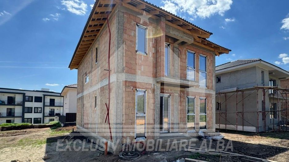 Casa individuala | P + 1 | 125 mp utili | 250 mp teren | Cetate - Poză 3