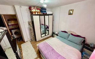 Apartament 2 Camere Decomandat Nicolina 53 Mp Bloc 1988 - Poză 4