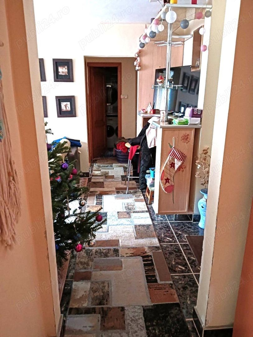 Ag BRASADAS vinde ap 4 cam etaj 3/4 în Micro 16. - Poză 6