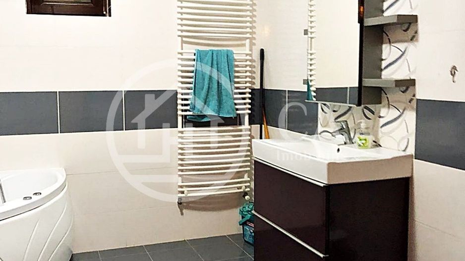 Casa cu 4 camere de inchiriat in  Santandrei, Bihor - Poză 17