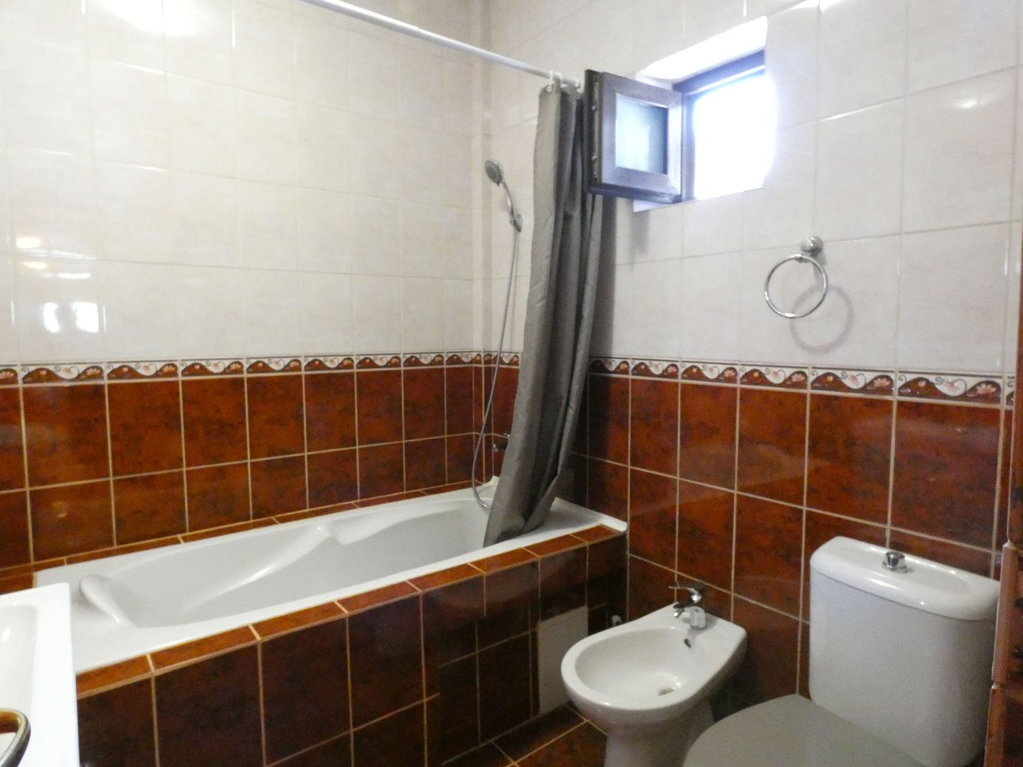 Apartament de vanzare pe str. G-ral Traian Mosoiu - Poză 3