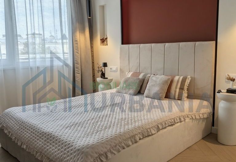 Apartament luxury 2 camere, prima închiriere, Piața Unirii – vedere pietonalul Lăpușneanu - Poză 1