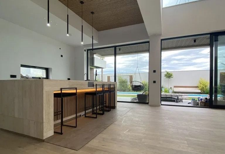 Vila Lux de vanzare Corbeanca piscina 6 camere 500 mp utili - Poză 13