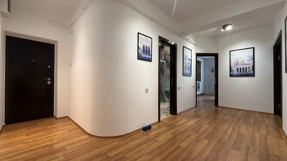 De inchiriat apartament premium cu vedere directă la Dunăre, 1000 euro - Poză 11