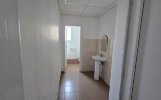 De Închiriat Spațiu birouri Careiului Satu Mare - Poză 8