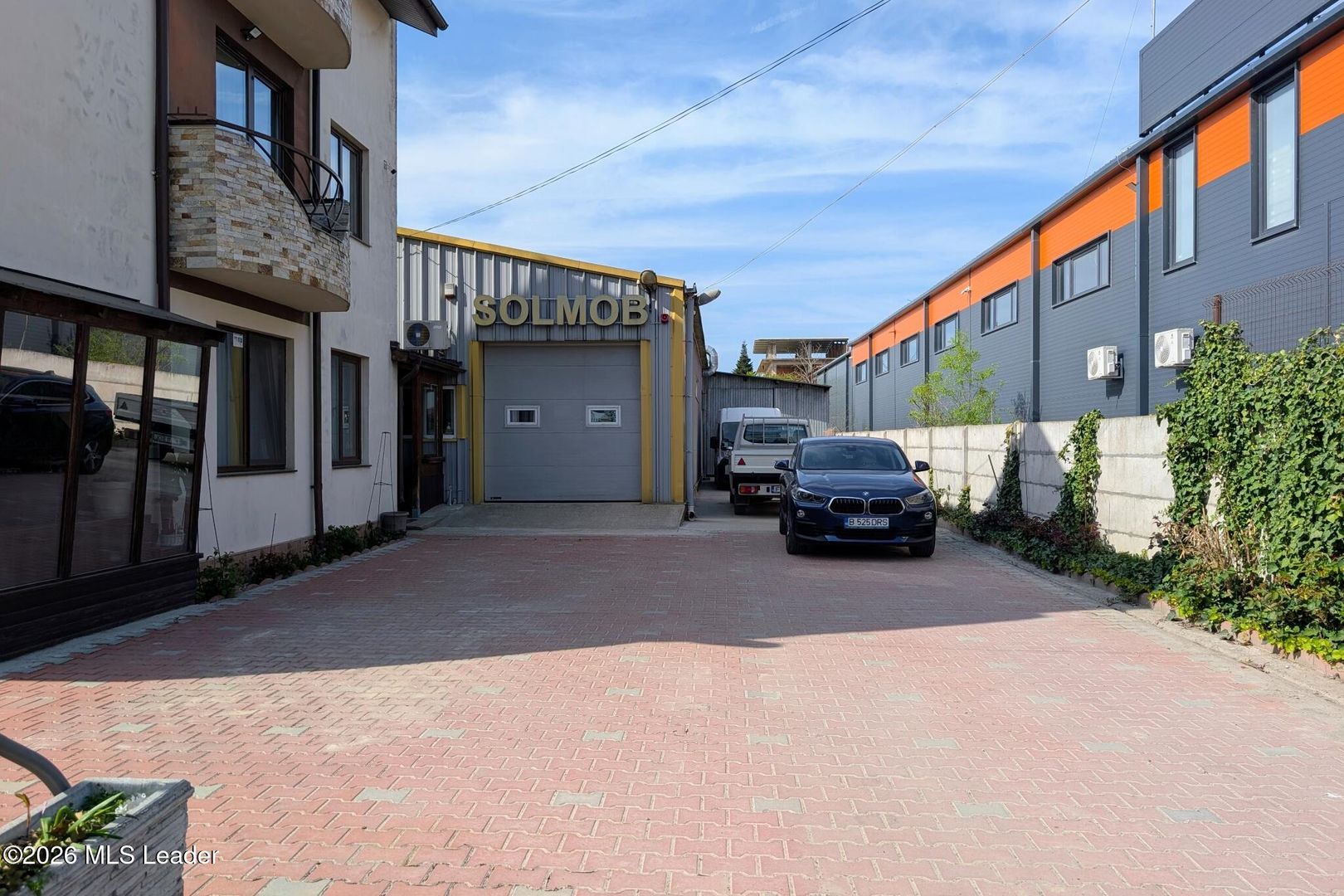 Pantelimon - Selgros, Hala 446 mp, Anexa 131 mp, Vila P+2, Lot 1054 mp - Poză 1