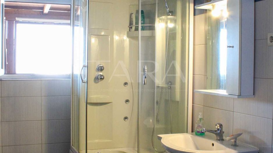 Apartament cu 2 camere și terasă de 50 mp, zona Vivo. - Poză 7