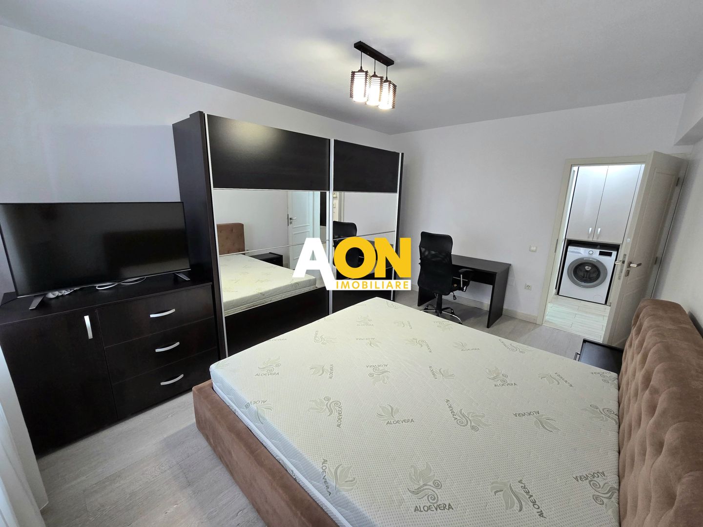 Apartament cu 3 Camere, Bloc Nou, Etaj 1, Zonă Ultracentrală - Poză 9