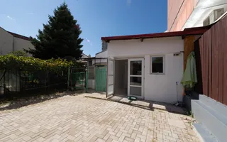 Spatiu comercial de 122mp în zona Grivita - Poză 12