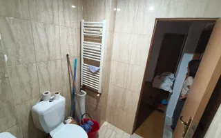 3 camere decomandat Bucovina CENTRALA PROPRIE etaj 3 - Poză 12