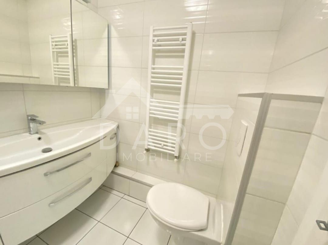 INCHIRIEZ APARTAMENT 3 CAMERE COLORS RESIDENCE - Poză 6