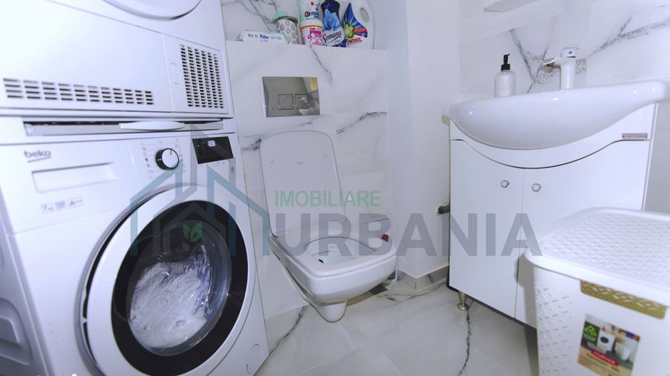 Apartament spatios renovat, Podu Iloaiei, etaj 2 - Poză 13