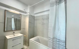 1 CAM CENTRU PALAS , PARCARE,PRIMA INCHIRIERE UNIREA TOWERS DEC - 430€ - Poză 9