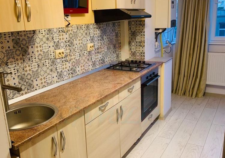 Vanzare apartament 3 camere in Mazepa 1, 65 mp, 95.000 EURO - Poză 2
