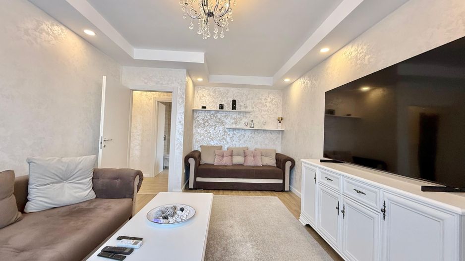 COSMOPOLIS - Apartament cu 3 camere, mobilat si utilat. - Poză 1
