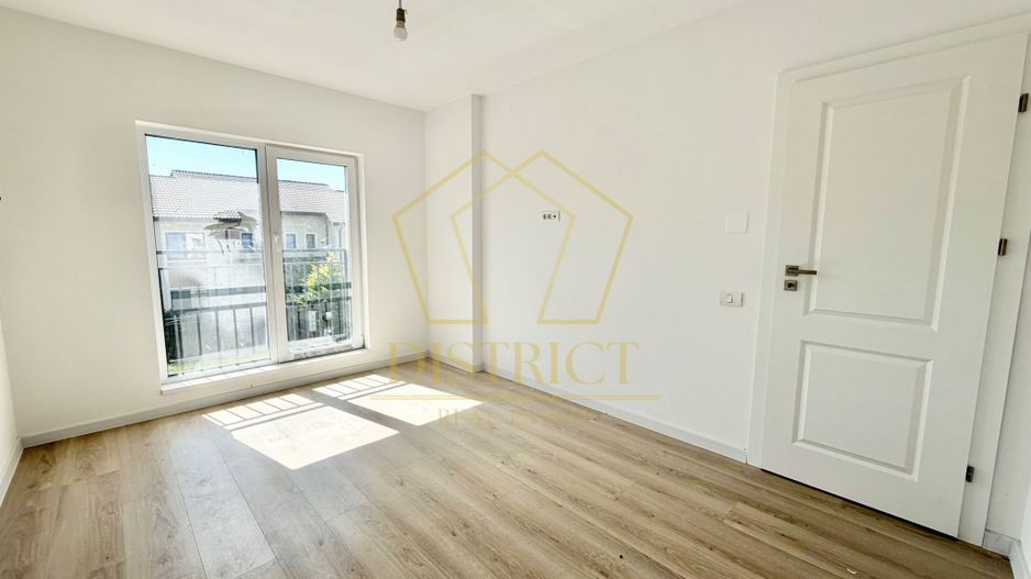 Duplex cu 5 camere si 2 bai, 470 mp teren si 115 mp utili in Ghiroda. - Poză 20