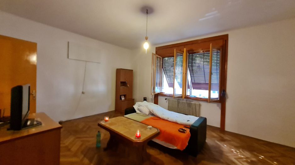 Apartament generos zona Piata 700 - Poză 17