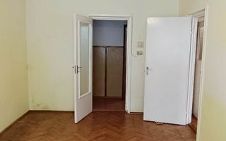 Apartament circular in cartierul astra - Poză 2