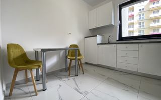 Garsoniera lux cu balcon si loc de parcare inclus,  cu bariera, Coresi - Poză 7