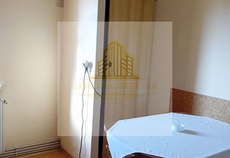 Apartament 2 camere,semidecomandat, mobilat, utilat - Poză 7