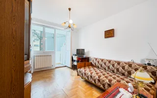 Apartament 3 camere, etaj 1 – zonă ultracentrală (Starea Civilă) - Poză 11