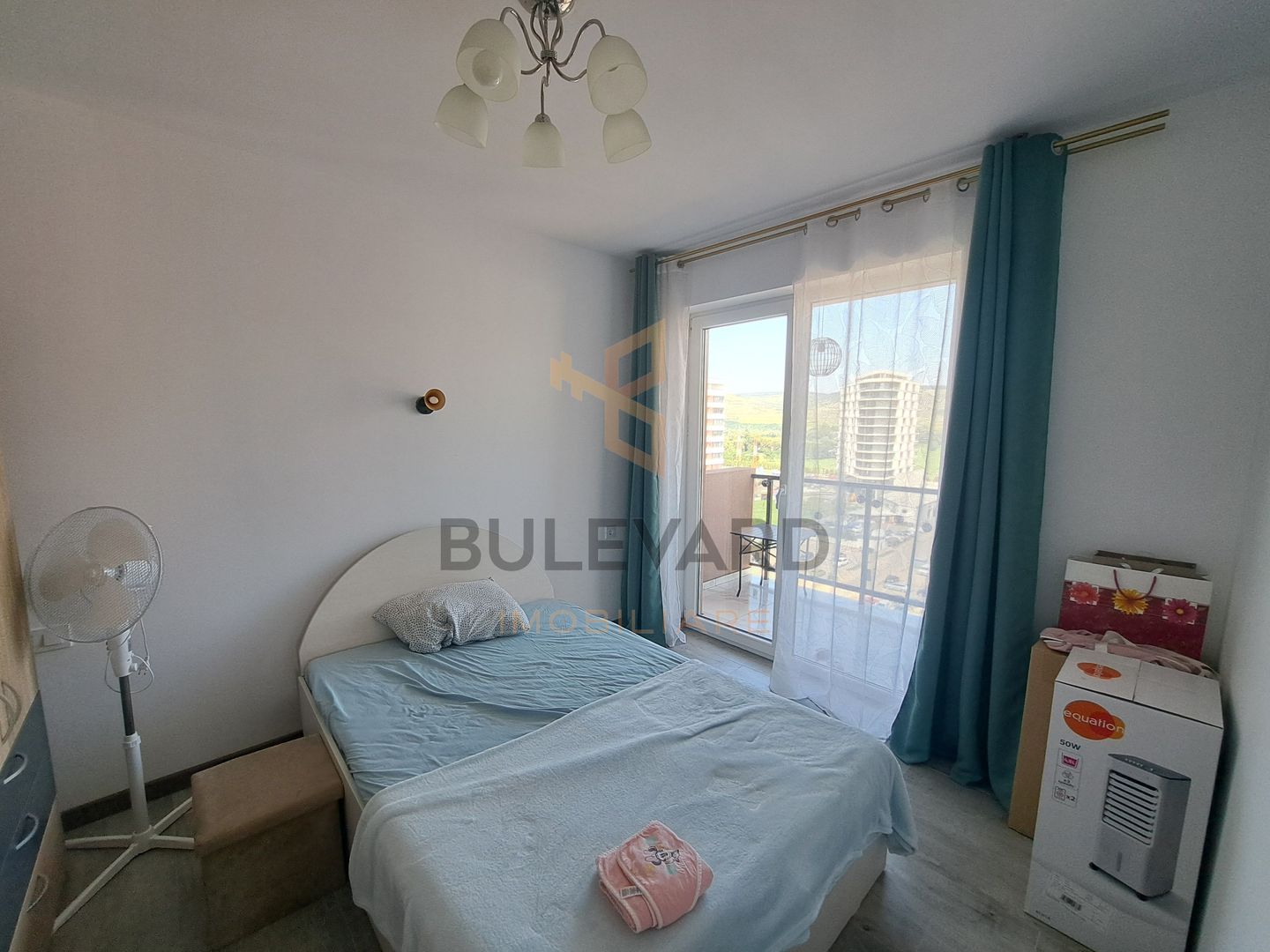 Apartament 3 camere,  parcare, zona Metro! - Poză 6