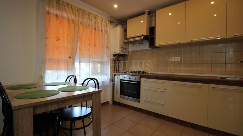 Uranus, 2 camere, centrala proprie, parcare - Poză 4