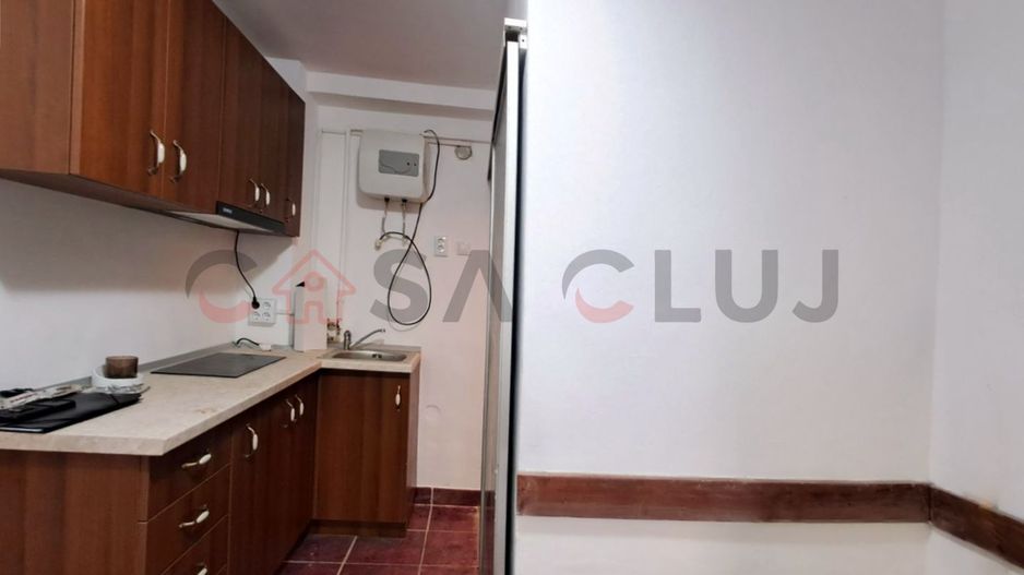 Ultracentrală, Loc de Parcare, Posibilitate Mansardare!! - Poză 1