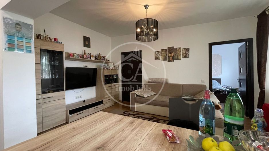 Apartament cu 3 camere de vanzare in zona Decebal, Oradea - Poză 4