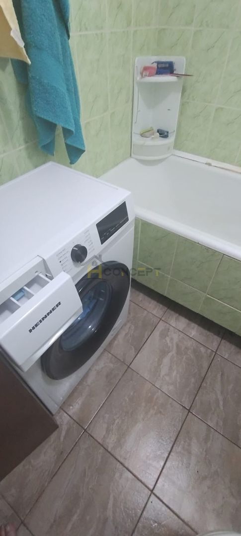 Garsoniera, terasa refacuta, 8 min metrou Costin Georgian - Poză 3