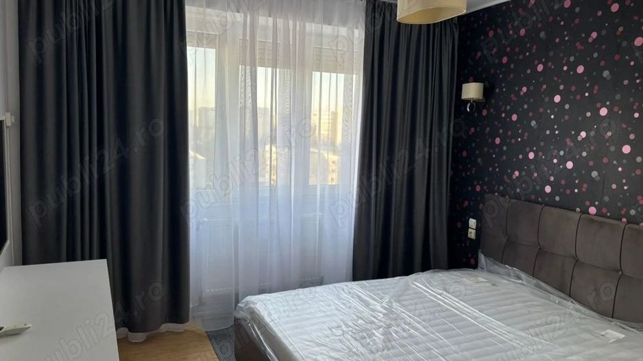 Apartament 3 camere Titan, centrala proprie, renovat, etaj 8/10 - Poză 1