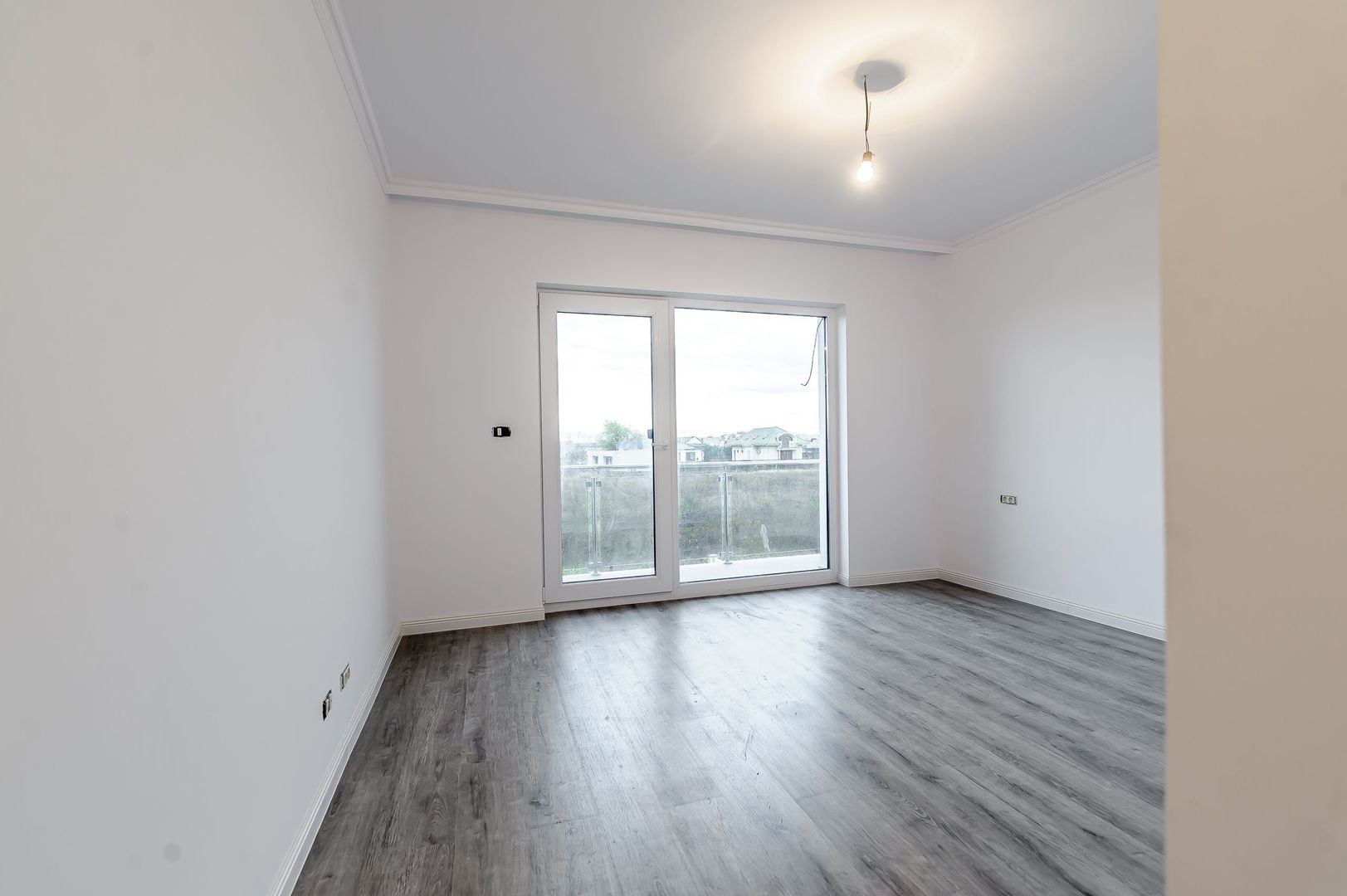 Vilă nouă cu terasă panoramică – design premium, 4 dormitoare, în Gai - Poză 5