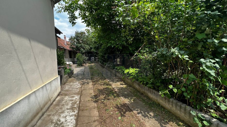 Casa de vanzare in Gilau, teren de 840 mp, zona buna - Poză 4