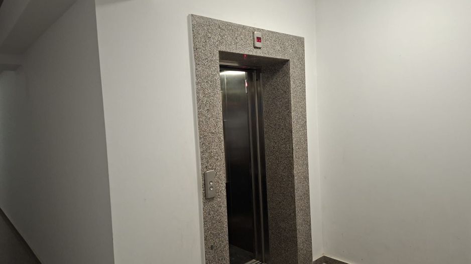Apartament elegant cu 2 camere  Pipera, în spatele Porche, 675 eur/lun - Poză 6