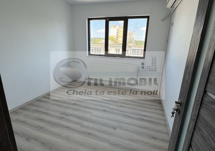 Apartament 4 camere, 109 mp,loc de parcare Tatarasi 220000 euro - Poză 4