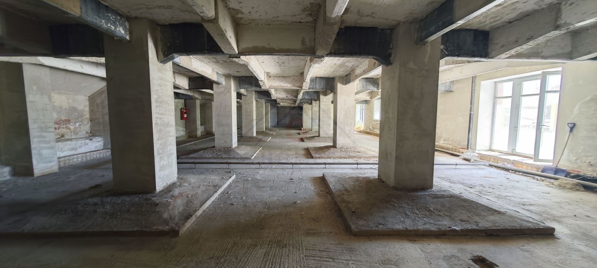SAD 381 mp utili,  Complex Studentesc, vizibilitate excelenta. - Poză 11