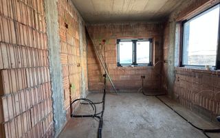 Duplex in Sanandrei | 5 camere | Toate utilitatile | Asfalt - Poză 4