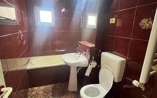 Etaj 1- Apartament  1 camera decomandat Aradului - Poză 6